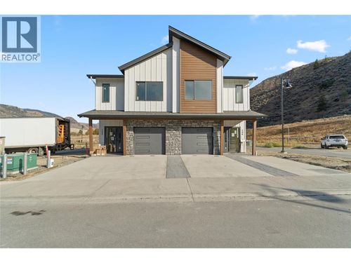 134-3580 Valleyview Dr, Kamloops, BC, V2C0H5 | Card Image