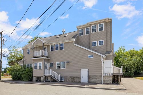 2799 Pawtucket Ave, East Providence, RI, 02914-3367 | Card Image