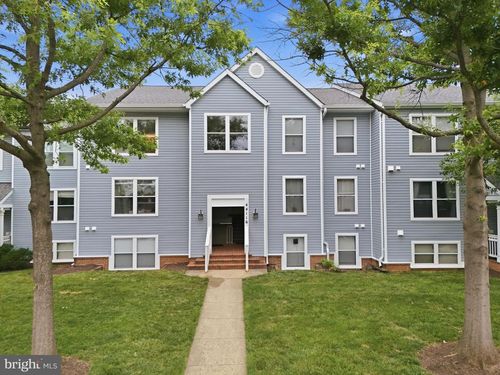 301-44116 Natalie Ter, ASHBURN, VA, 20147-3975 | Card Image