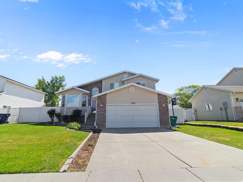 4866 S 3975 W, Roy, UT, 84067-8310 | Card Image