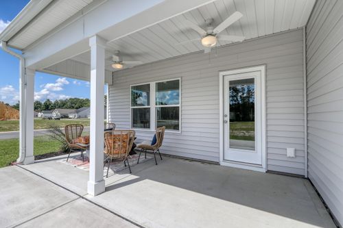 1001 Carolina Way, Manning, SC, 29102 | Card Image