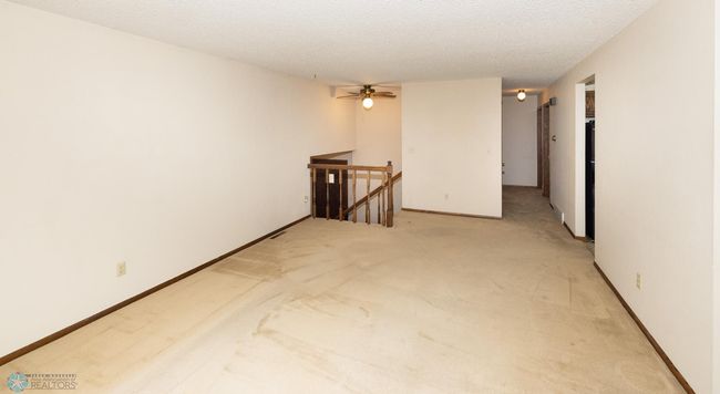 Living Room | Image 11