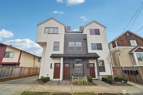 c-917 Nw 52nd St, Seattle, WA, 98107-3642 | Card Image