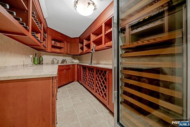 10 Fox Ter, House other with 6 bedrooms, 8 bathrooms and null parking in Cliffside Park NJ | Image 45