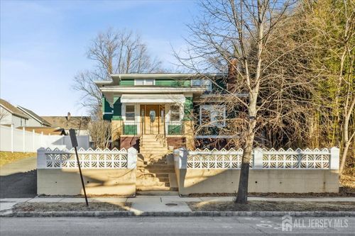 109 W Lincoln Ave, Roselle Park, NJ, 07204-1315 | Card Image