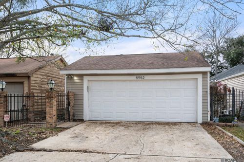 5952 Fort Clarke Dr N, Baton Rouge, LA, 70817-3003 | Card Image