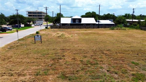 2700 Maloney Ave, Bryan, TX, 77801-2539 | Card Image