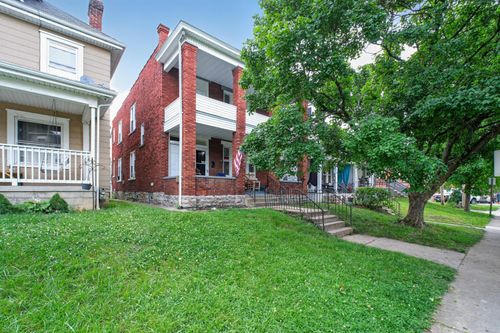 30-28-30 N Warren Ave, Columbus, OH, 43204-3349 | Card Image