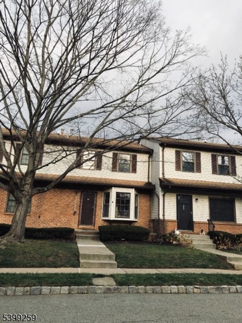 250 Riva Dr, Hackettstown, NJ, 07840-3716 | Card Image