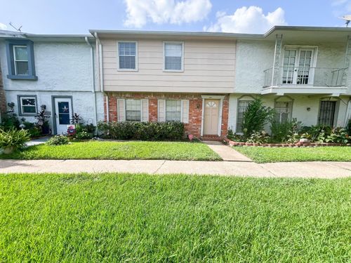 12933 High Star Dr, Houston, TX, 77072-1054 | Card Image