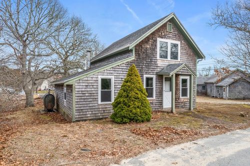3 Short Neck Rd, Buzzards Bay, MA, 02532-4894 | Card Image