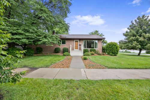 18516 Riegel Road, Homewood, IL, 60430 | Card Image