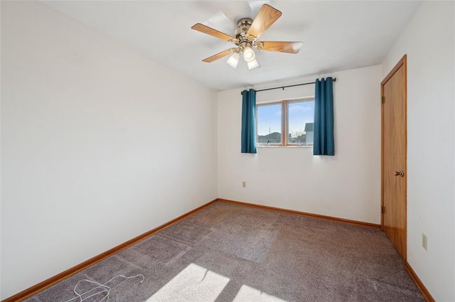 502 Sycamore St, House other with 3 bedrooms, 2 bathrooms and 2 parking in Vandergrift PA | Image 20