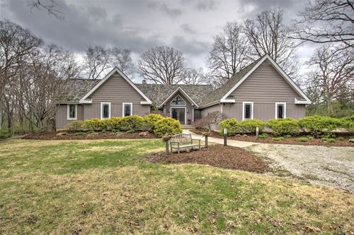 996 Twin Lakes Road, Decatur, IL, 62522 | Card Image
