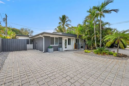 1-2-602 Ne 27th St, Wilton Manors, FL, 33334-2515 | Card Image