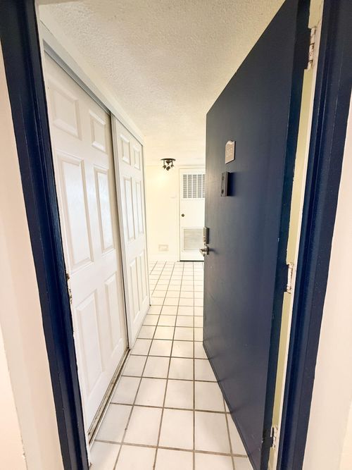 apt-202-3312 Northside Dr, Key West, FL, 33040-4139 | Card Image