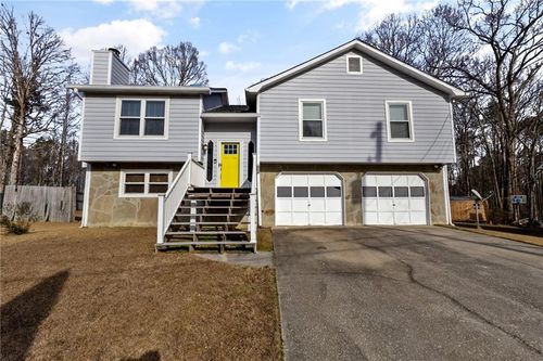 2535 Winding Creek Dr, Lithia Springs, GA, 30122-2762 | Card Image