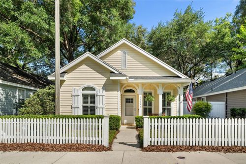10341 52nd Ave, Gainesville, FL, 32608-4371 | Card Image