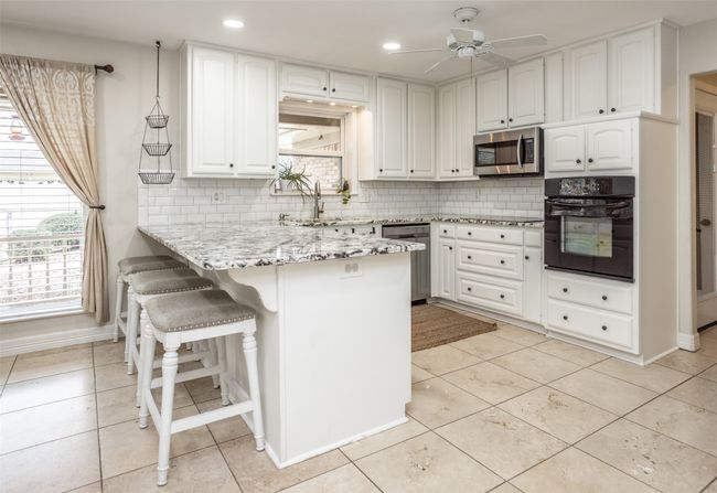 508 Aspen Rd, House other with 3 bedrooms, 2 bathrooms and null parking in Gainesville TX | Image 4