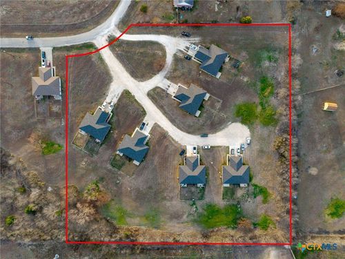 540-566 Crest Circle Dr, San Marcos, TX, 78666-9102 | Card Image