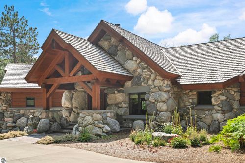 1165 Sunset Shores Dr Ne, Kalkaska, MI, 49646-8186 | Card Image