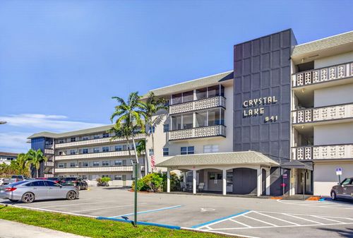 307-941 Crystal Lake Dr, Deerfield Beach, FL, 33064-1970 | Card Image