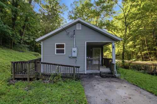 450 Nada Tunnel Road, Stanton, KY, 40380 | Card Image