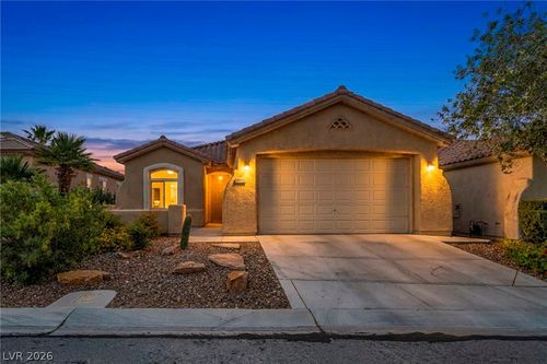 3682 Moonlit Rain Dr, Las Vegas, NV, 89135-7819 | Card Image