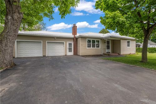 90 Reynolds Ave, Irondequoit, NY, 14609-1149 | Card Image