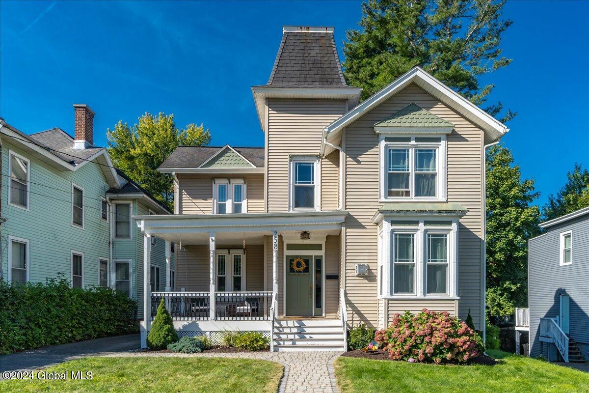 Pawling Ave, Troy, NY 12180