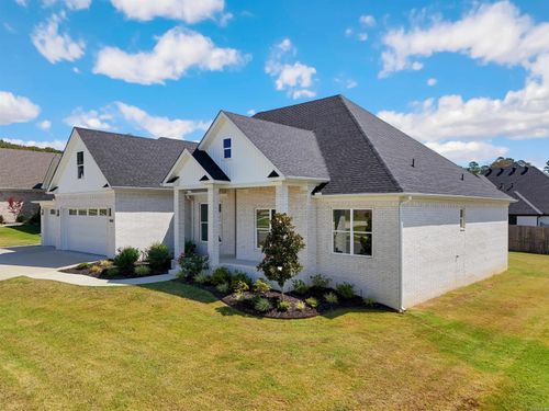 1650 Dolphin Dr, Conway, AR, 72034-8143 | Card Image