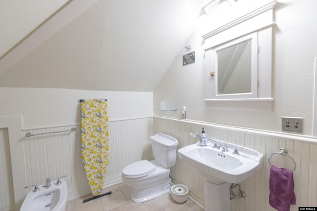 113 W 5 Th St, House other with 9 bedrooms, 7 bathrooms and null parking in Juneau AK | Image 41