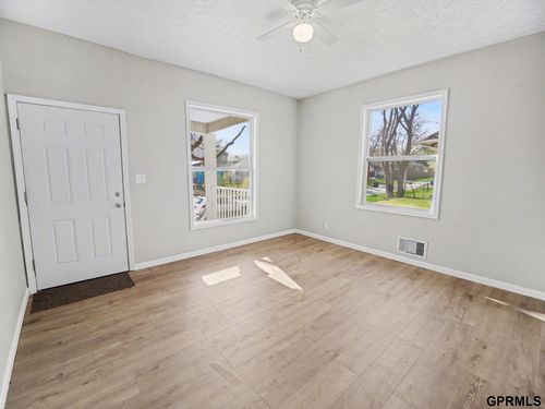 1603 N 23rd St, Lincoln, NE, 68503-1162 | Card Image