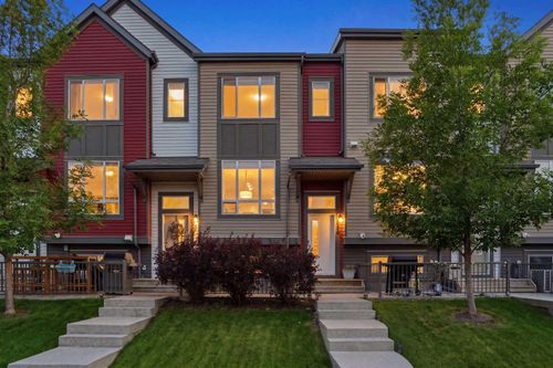656 Copperpond Blvd Se, Calgary, AB, T2Z5B9 | Card Image