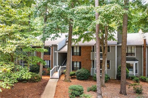 508 Warm Springs Cir, Roswell, GA, 30075-4958 | Card Image