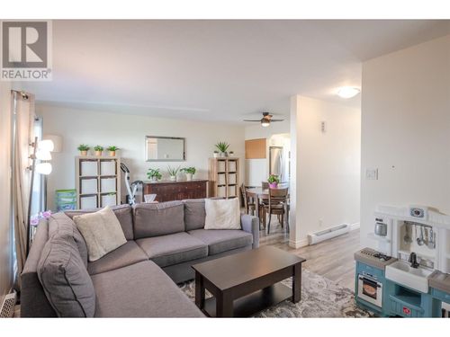 105-970 Oakville St, Penticton, BC, V2A8J6 | Card Image