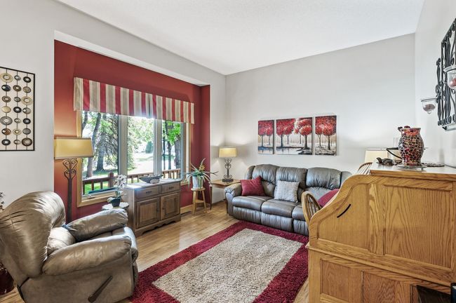 09_15144_Zilla_Street_NW9_mls.jpg | Image 8