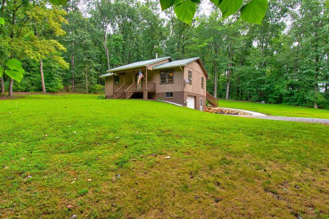 321 Brownview Rd, House other with 3 bedrooms, 2 bathrooms and 1 parking in Clarkesville GA | Image 39