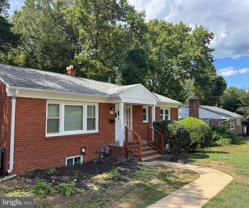 5708 Norton Rd, ALEXANDRIA, VA, 22303-1028 | Card Image