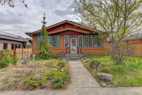 921 Monroe Avenue, Helena, MT, 59601 | Card Image