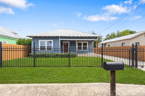 403 Givens Ave, San Antonio, TX, 78204-2542 | Card Image