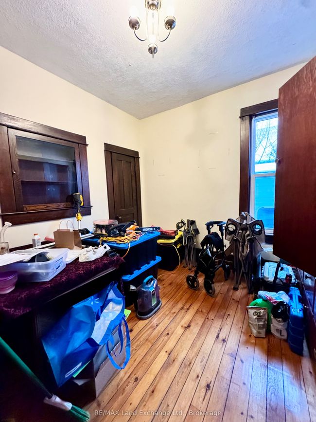 79 Albert St S, House other with 4 bedrooms, 2 bathrooms and 3 parking in Southampton ON | Image 15