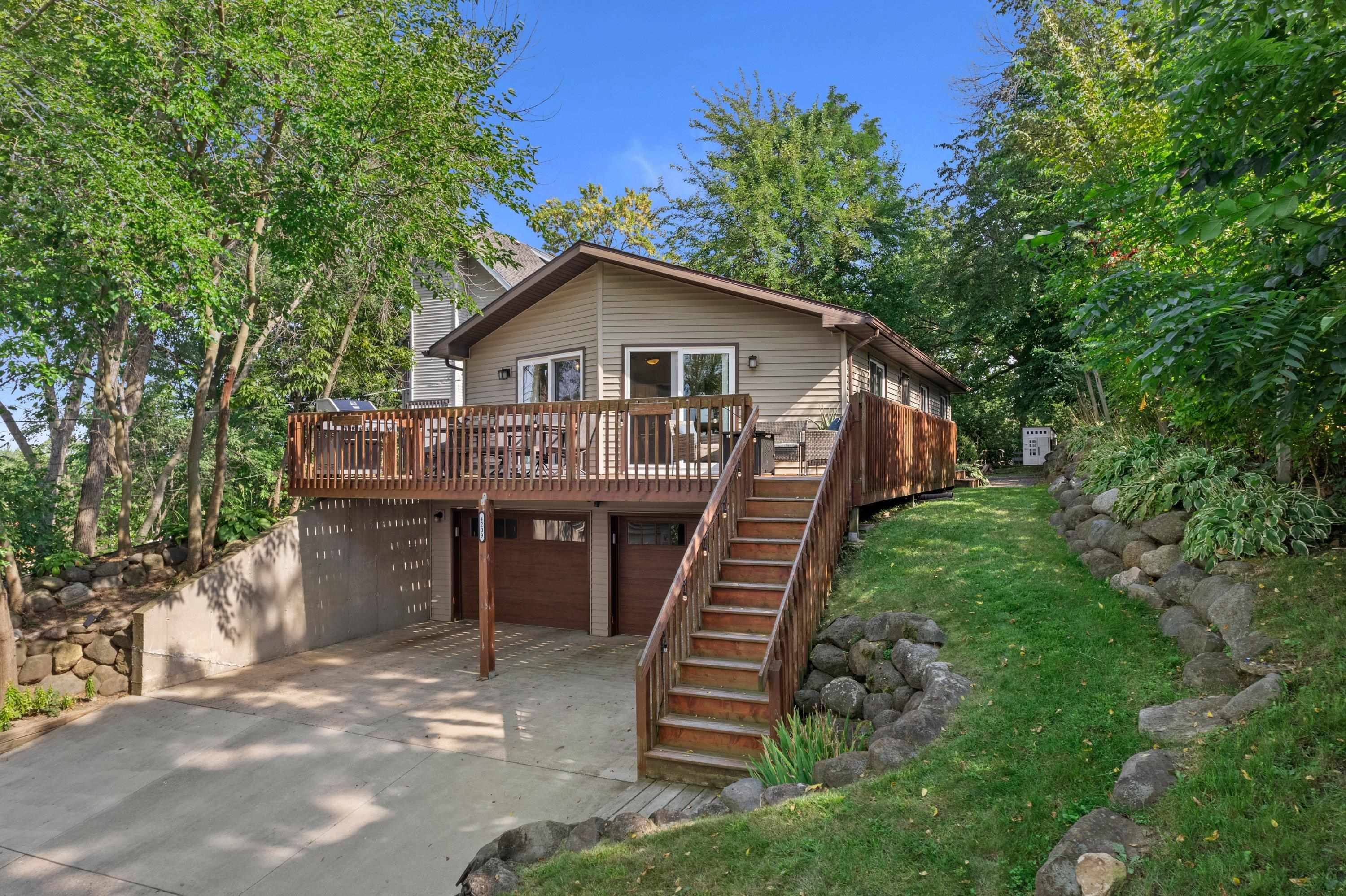 Morris Park Rd, Mcfarland, WI 53558