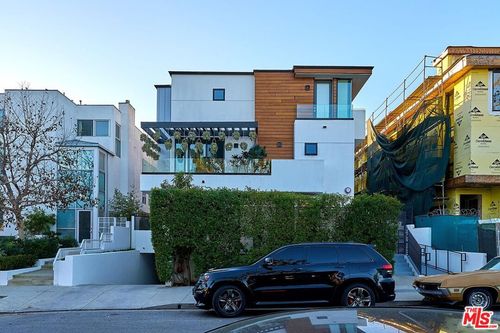 5-829 N Martel Ave, Los Angeles, CA, 90036-2716 | Card Image