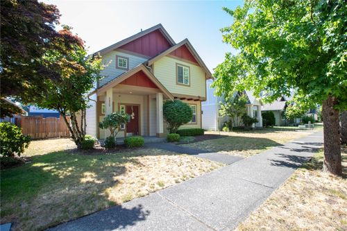 2025 Palisade Blvd, Dupont, WA, 98327-9743 | Card Image
