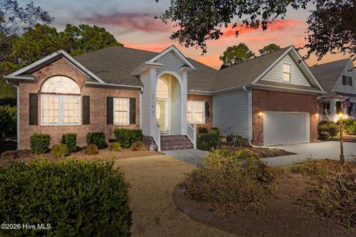 4379 Gauntlet Dr Se, Southport, NC, 28461-8511 | Card Image