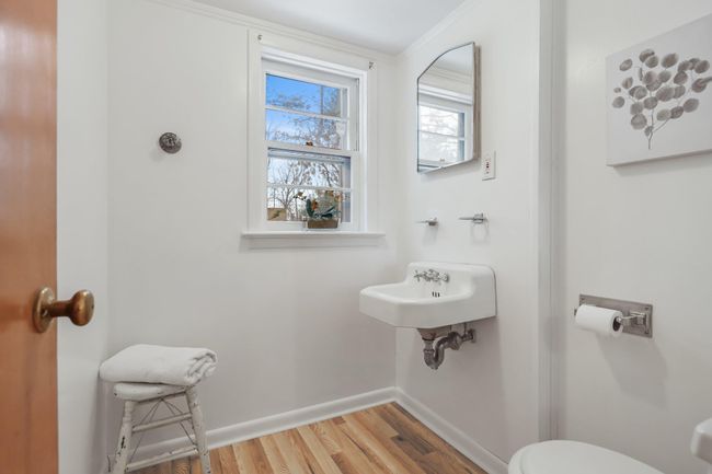 Half bath | Image 21
