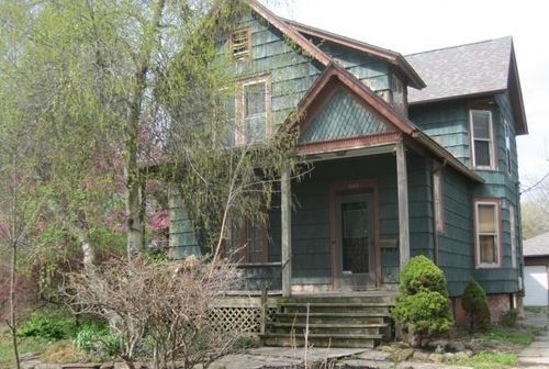 900 Willard St, Galesburg, IL, 61401-2925 | Card Image