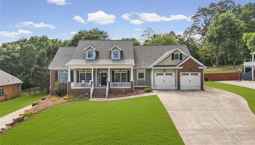 41 River Walk Pkwy, Euharlee, GA, 30145-2888 | Card Image
