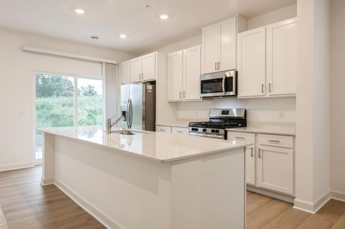 162 Huntington Dr, Waconia, MN, 55387-5520 | Card Image
